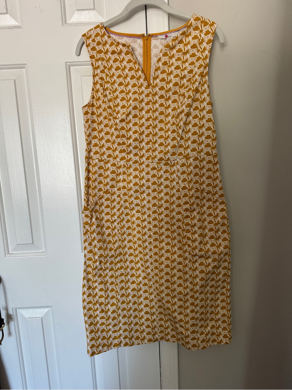 Boden Yellow and White Printed Sleeveless Sheath Dress Helena chino
